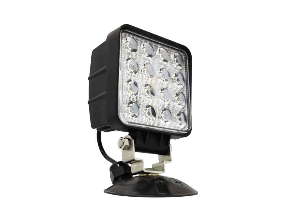 The HNS High Output NEMA 4X Remote Head is ideal for wet and dusty environments and has a stainless steel swivel for precise illumination.